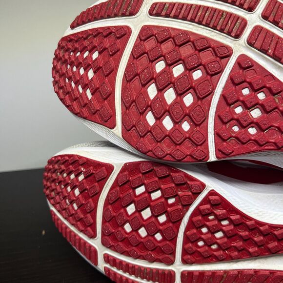 Nike Pegasus 40 Bowerman Track Club Running Shoes Men's US 9.5 White Red - Picture 14 of 15